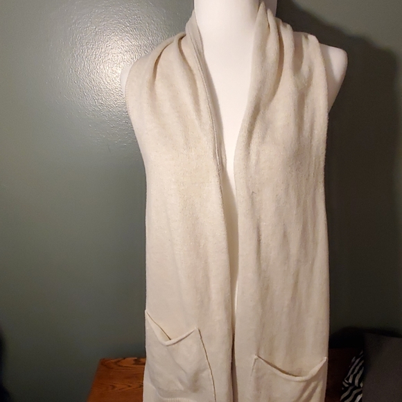 GAP Sweaters - Gap ⭐⚡poncho